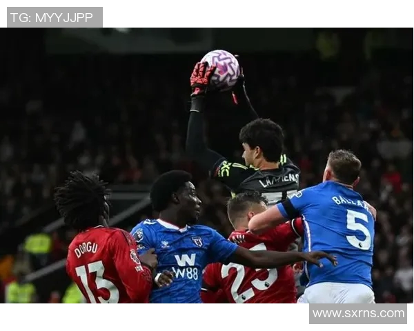 殴冠之战曼联对决皇马历史交锋回顾与精彩瞬间分析