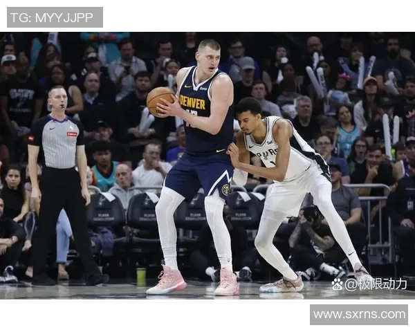 马刺与掘金激战四月十七NBA季后赛精彩对决引发球迷热议